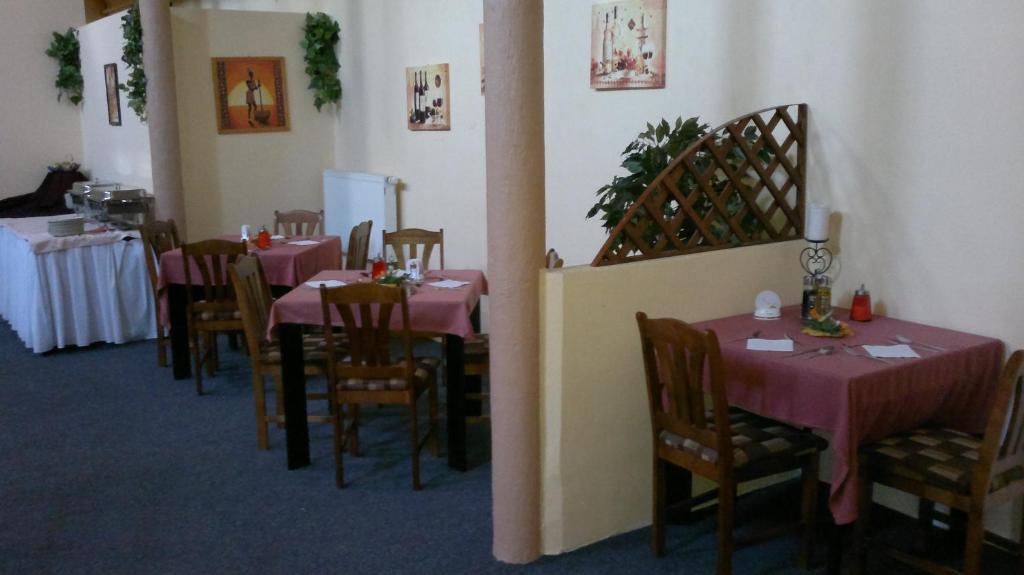 Hotel Bax Znojmo Extérieur photo