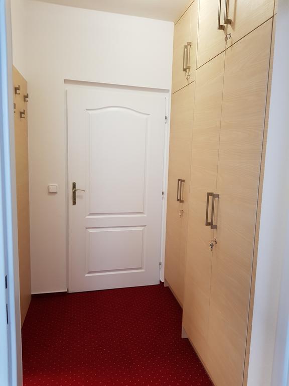 Hotel Bax Znojmo Extérieur photo